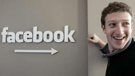 Zuckberg noemt Facebookgebruikers dommeriken